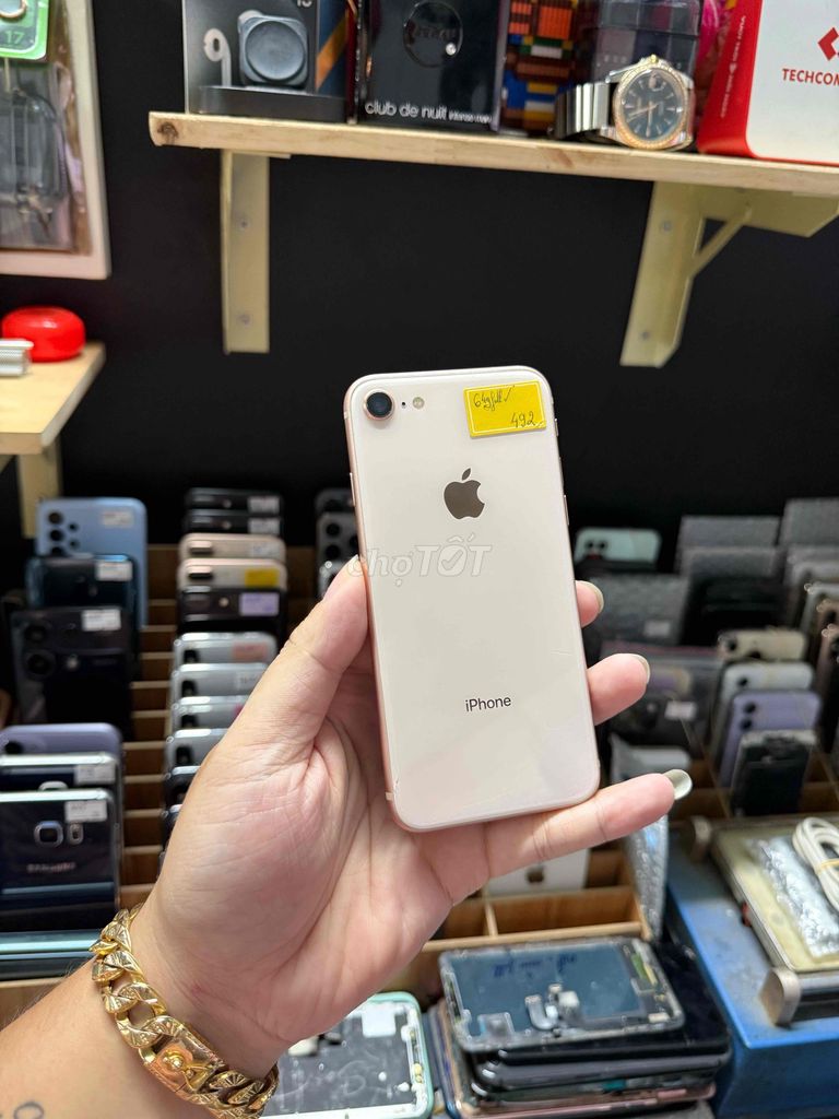 Apple iPhone 8 64GB Vàng hồng Đã qua sử dụng. Mua bán Điện thoại tại Quận Bình Thạnh Tp Hồ Chí Minh được đăng bởi SyTuan hình 1