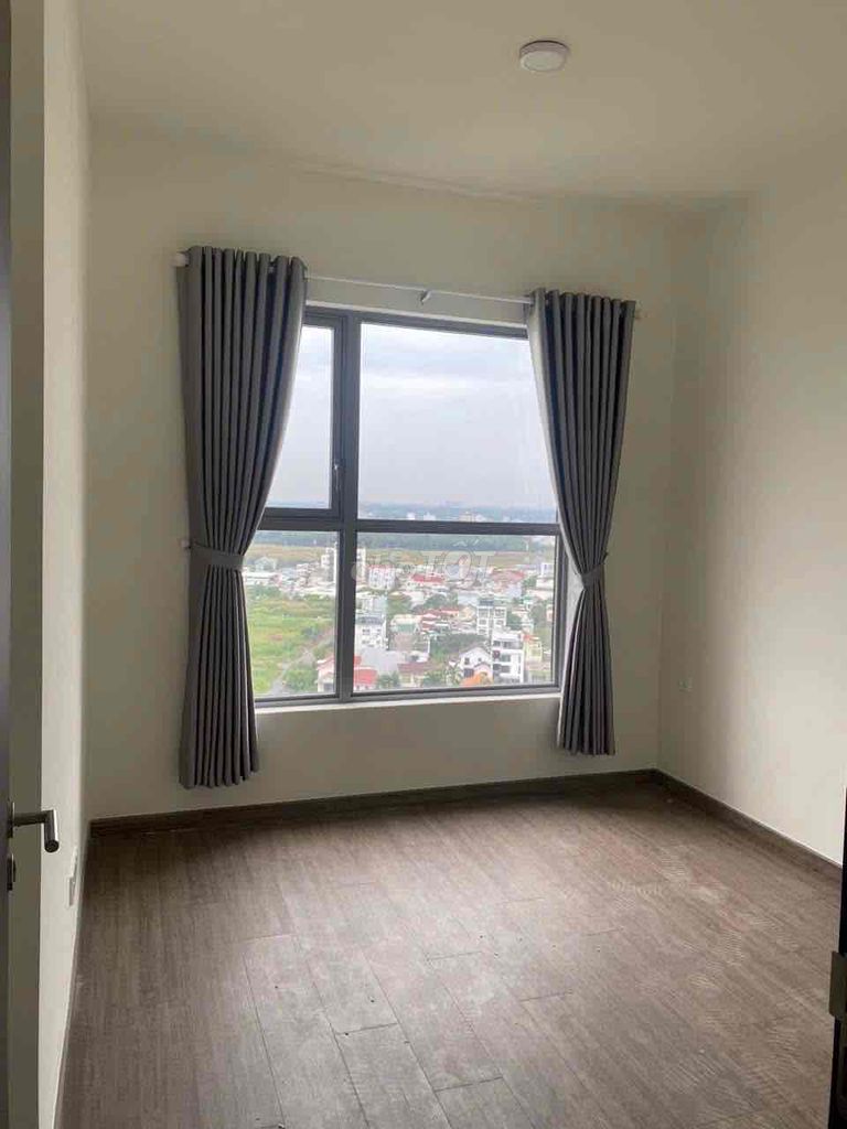 Cho thuê căn hộ Sunrise CityView Q7 Lh :