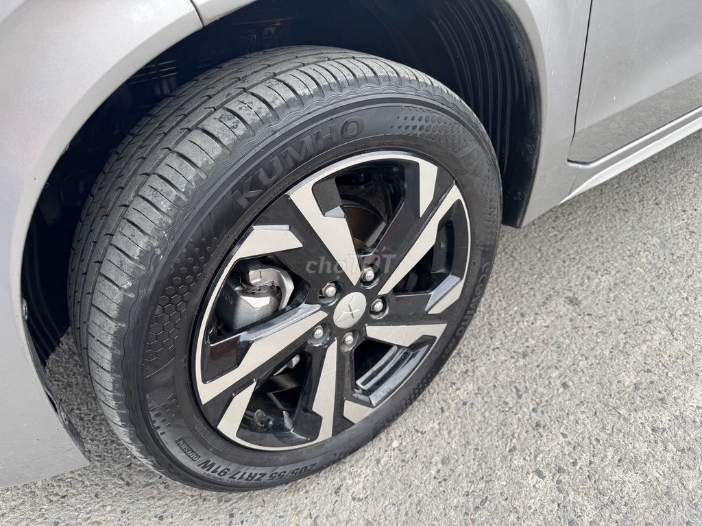 Mitsubishi Xpander 2022 Bạc. Mua bán Ô tô tại Quận Tân Phú Tp Hồ Chí Minh được đăng bởi Phước Hậu hình 10