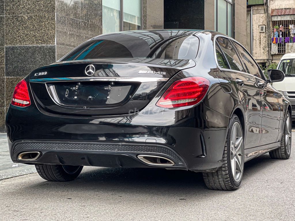 Mercedes Benz C Class 2015 C250 AMG - 83000 km. Mua bán Ô tô tại Quận Thanh Xuân Hà Nội được đăng bởi Nguyễn Tuấn Hoàng hình 3