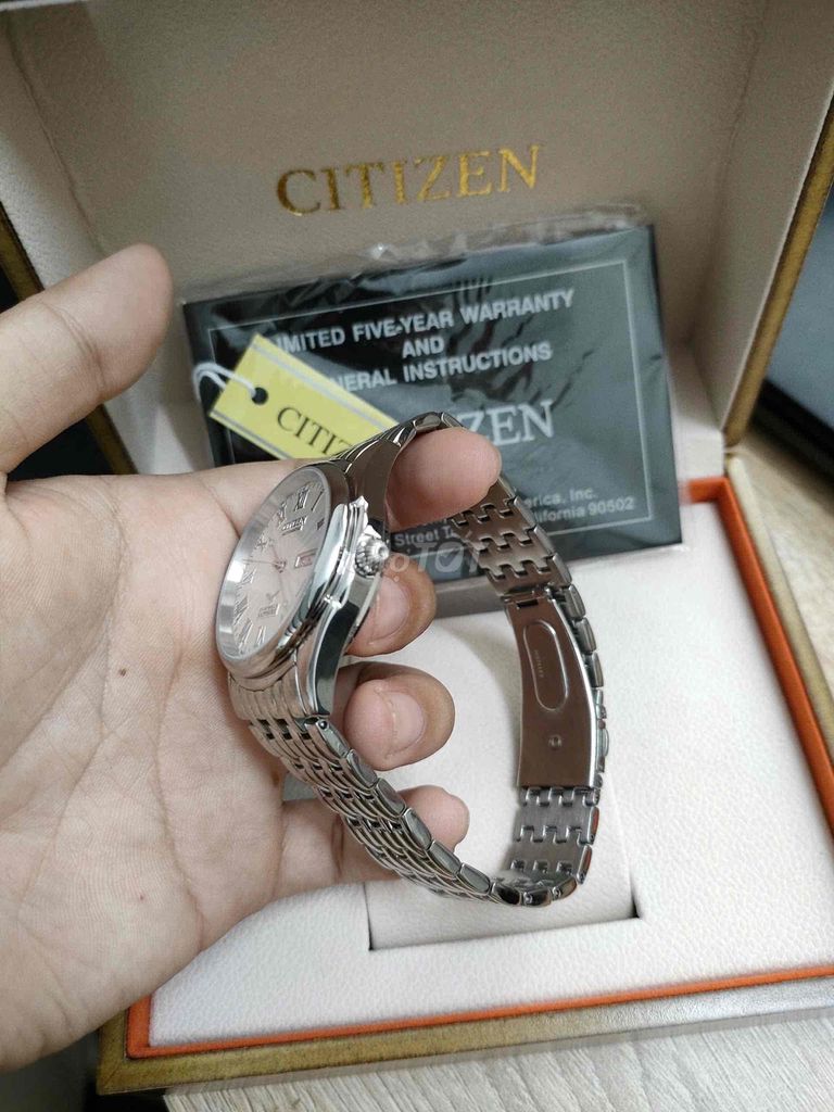 thanh lý chiếc citizen cơ automatic