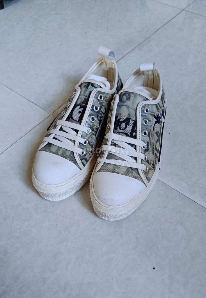 [Pass] Giày thể thao Dior Unisex Xám trắng Size 36. Mua bán Giày dép tại Huyện Hải Hậu Nam Định được đăng bởi Đạt hình 1