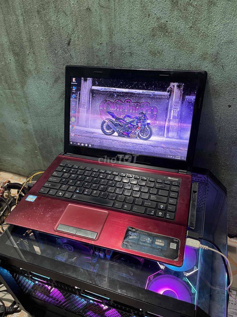 Asus VivoBook i3 8GB Đỏ. Mua bán Laptop tại Huyện Vĩnh Cửu Đồng Nai được đăng bởi Bảo RuBi hình 1
