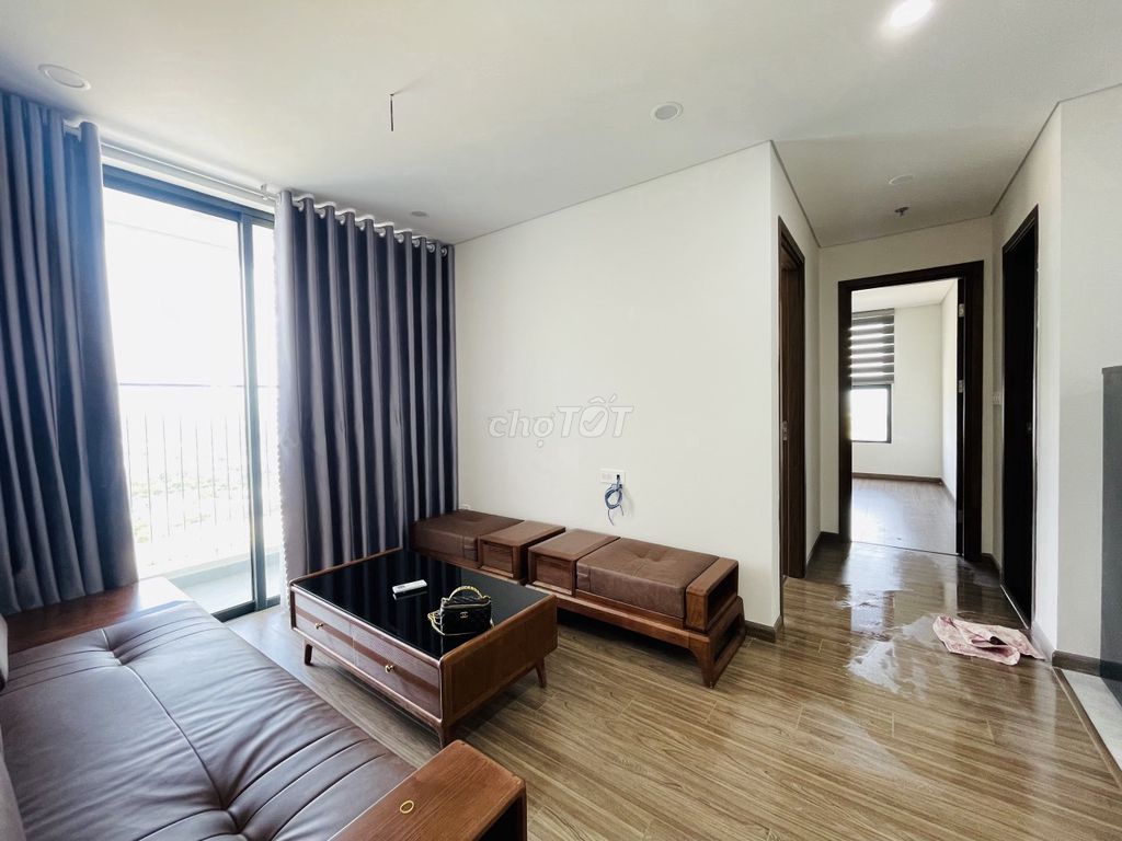 Bán căn góc 2PN fpt plaza2 dt 67m2, NT cơ bản, view hướng nam giá 1950