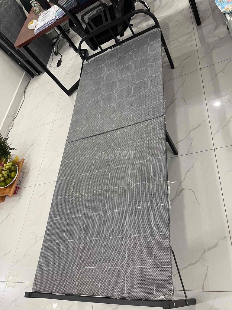 Giường xếp khung thép đơn Xám. Mua bán Giường, chăn ga gối nệm tại Quận Gò Vấp Tp Hồ Chí Minh được đăng bởi Hà Huy Sơn hình 1