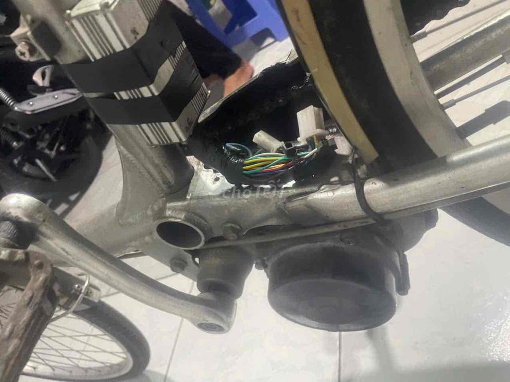 xe đạp +điện Panasonic Nhật Nhôm toàn bộ ở Long An