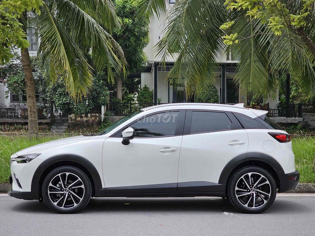 Mazda CX3 Luxury 2025 8000 км Белый