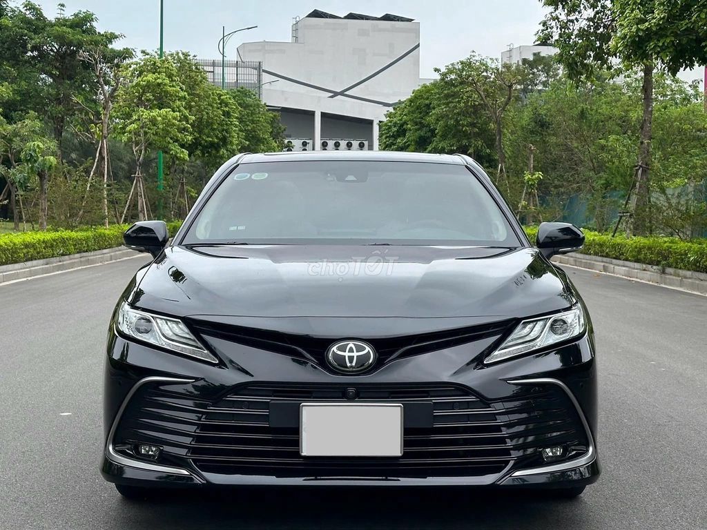 Toyota Camry 2022 2.5Q - 38,000 KM siêu đẹp.. Mua bán Ô tô tại Thành phố Thủ Đức Tp Hồ Chí Minh được đăng bởi Đức Tứ Bánh hình 2