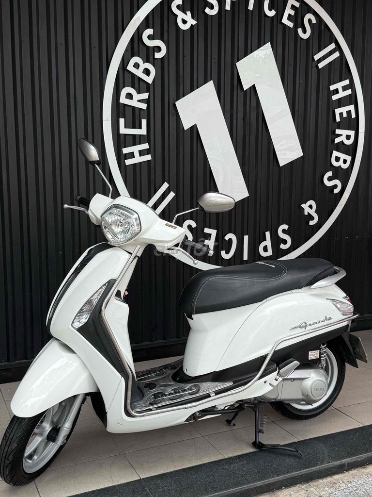 Yamaha Grande 2017 - Grande Trắng mới 98% bs43. Mua bán Xe máy tại Quận Hải Châu Đà Nẵng được đăng bởi Lê vy  hình 5