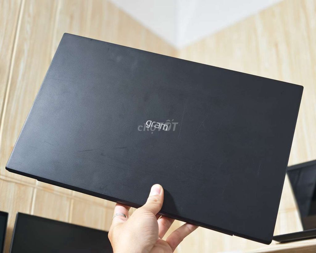 LG Gram 15Z90P i7-1165G7 15.6 inch 16GB/512GB. Mua bán Laptop tại Quận Cẩm Lệ Đà Nẵng được đăng bởi Thinkpad US I i10store com  hình 1