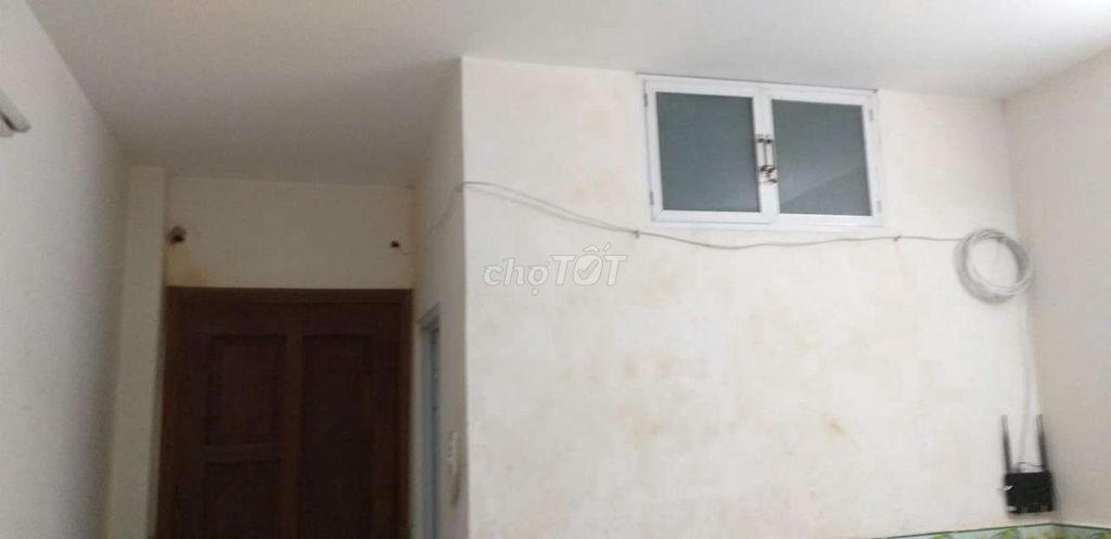 cho thuê phòng trọ 15m2 đường Trường Sa Phường Nhiêu lộc tphcm 