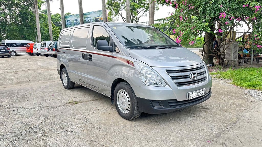 Hyundai Starex 2016 photo 3
