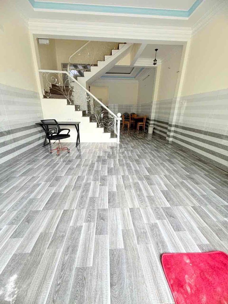 CHO THUÊ NHÀ MẶT TIỀN NAM THỌ 4 PN 3 wc full NỘI THẤT