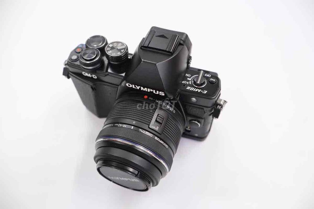 Máy ảnh Olympus EM10ii kèm lens 14-42mm Đen. Mua bán Máy ảnh, Máy quay tại Quận Ba Đình Hà Nội được đăng bởi Camera Ngọc Khánh  hình 1