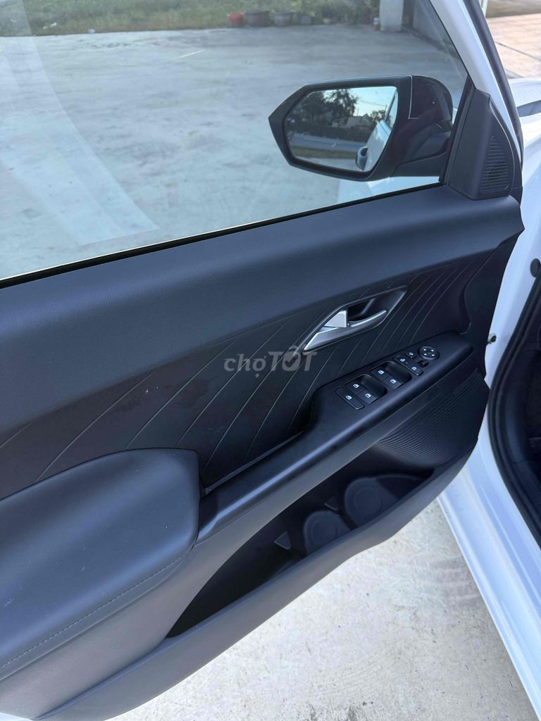 Hyundai Accent cuối 2024 1.5 AT Đặc biệt - 7449 km. Mua bán Ô tô tại Huyện Hàm Tân Bình Thuận được đăng bởi Trà  hình 11