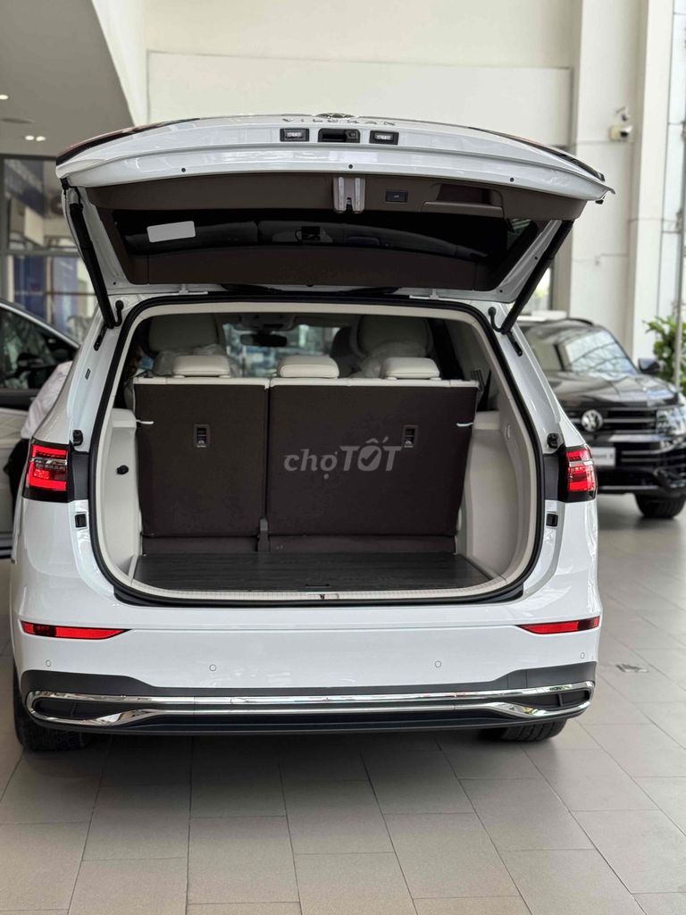 Volkswagen Viloran 2024 Premium. Mua bán Ô tô tại Thành phố Buôn Ma Thuột Đắk Lắk được đăng bởi Khang Volkswagen hình 5