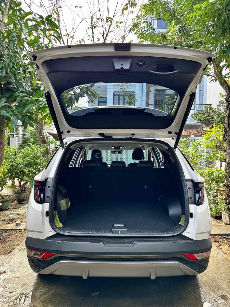 Hyundai Tucson 2023 2.0 AT Đặc biệt - 49900 km. Mua bán Ô tô tại Quận Ngũ Hành Sơn Đà Nẵng được đăng bởi Vinh hình 12