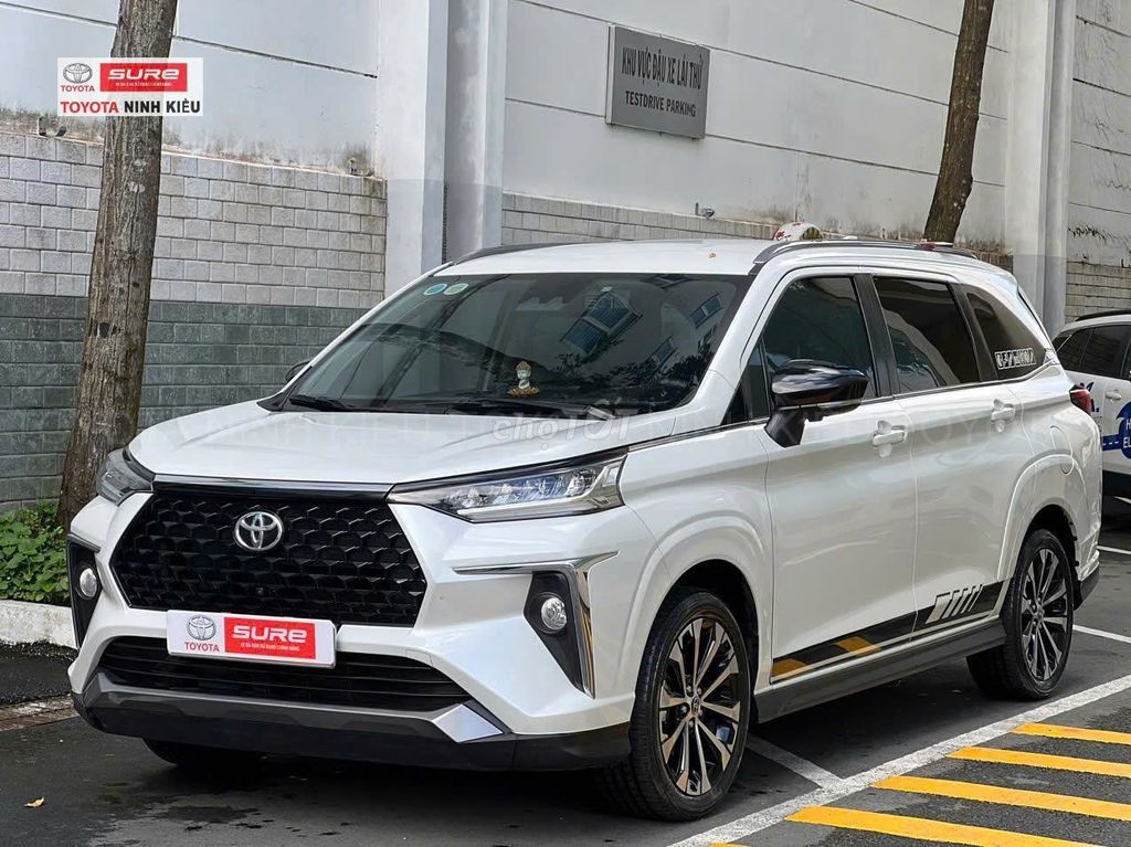 Toyota Veloz Top 2024 siêu lướt. Mua bán Ô tô tại Quận Ninh Kiều Cần Thơ được đăng bởi Phúc Toyota Ninh Kiều hình 3