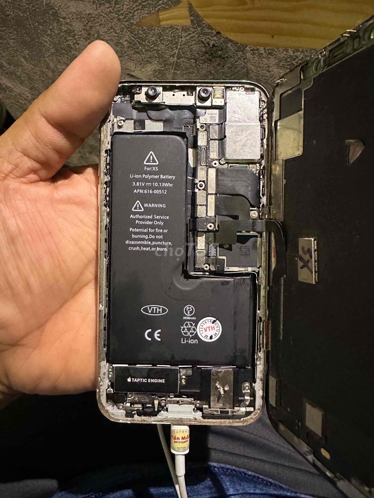 xác iphone xs