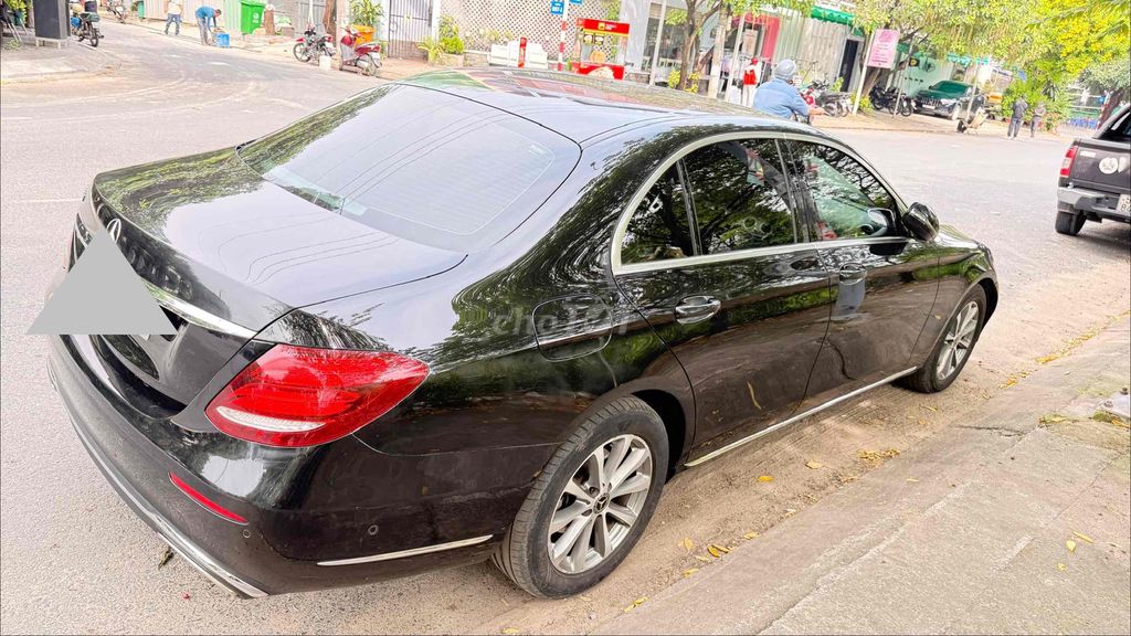 Mercedes Benz E Class 2019 E200 - 119000 km. Mua bán Ô tô tại Quận 12 Tp Hồ Chí Minh được đăng bởi Lê Trung Chính hình 9