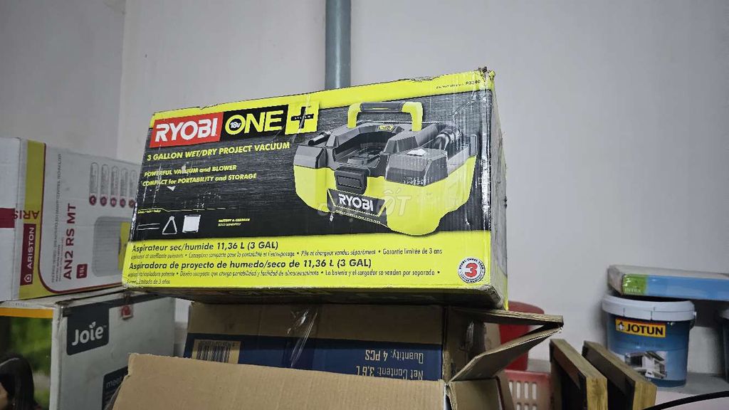 Máy hút bụi + nước Ryobi dùng pin 18v