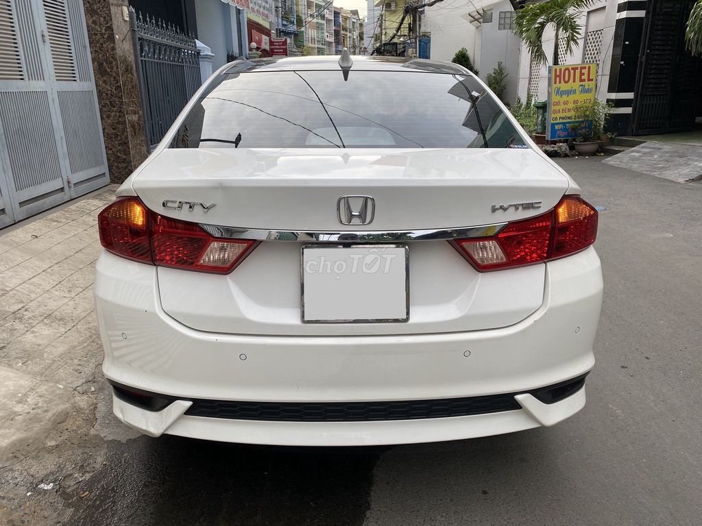 City Top 2019 số tự động, màu trắng. Mua bán Ô tô tại Quận Gò Vấp Tp Hồ Chí Minh được đăng bởi Xuân Trường hình 2
