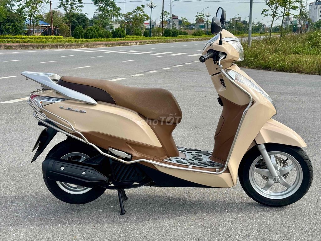 Honda Lead 2017 125cc Vàng cát. Mua bán Xe máy tại Thành phố Nam Định Nam Định được đăng bởi  long việt  hình 3