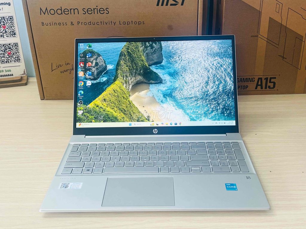 HP 15EG I3 1125G4 8G 256G 15.6FHD