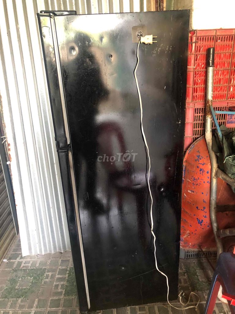 thanh lý tủ lạnh hơn 100 lít