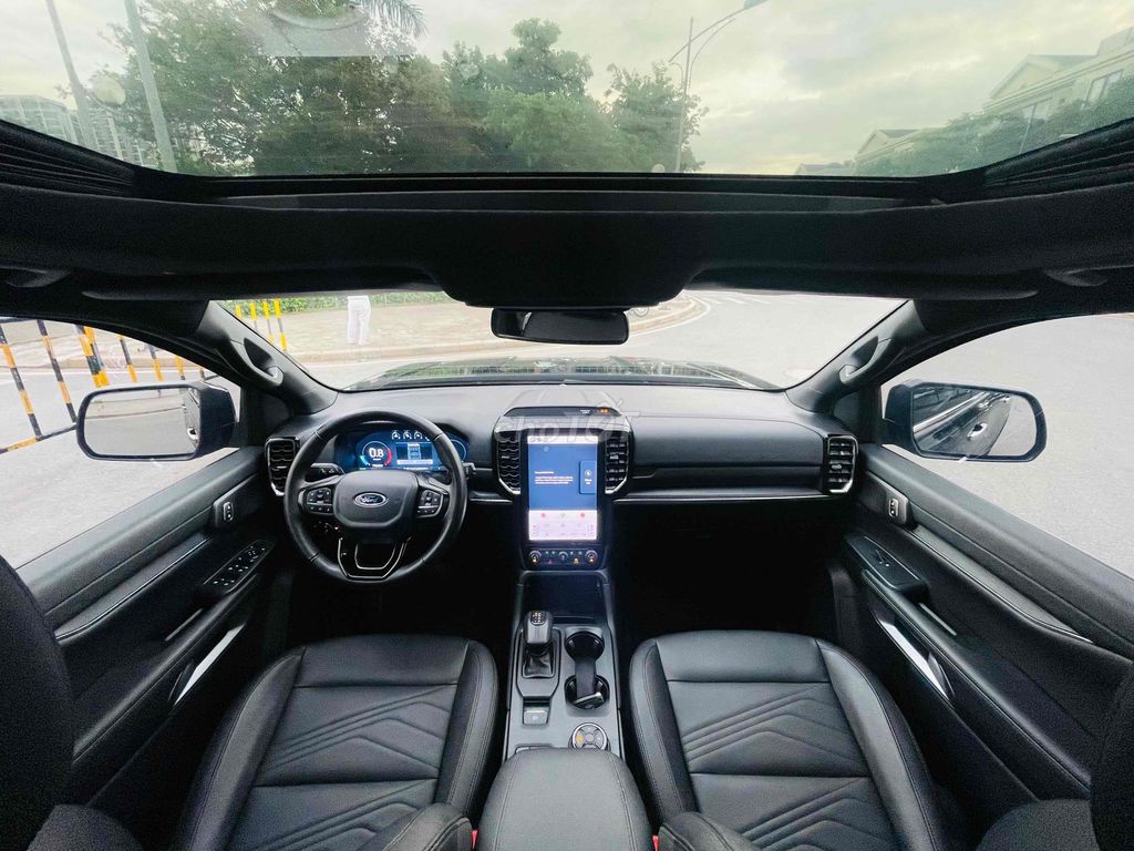 Ford Everest 2023 Titanium+ 2.0 AT 4x4 - 25000 km. Mua bán Ô tô tại Quận Cầu Giấy Hà Nội được đăng bởi CHỢ ÔTÔ CẦU GIẤY hình 14