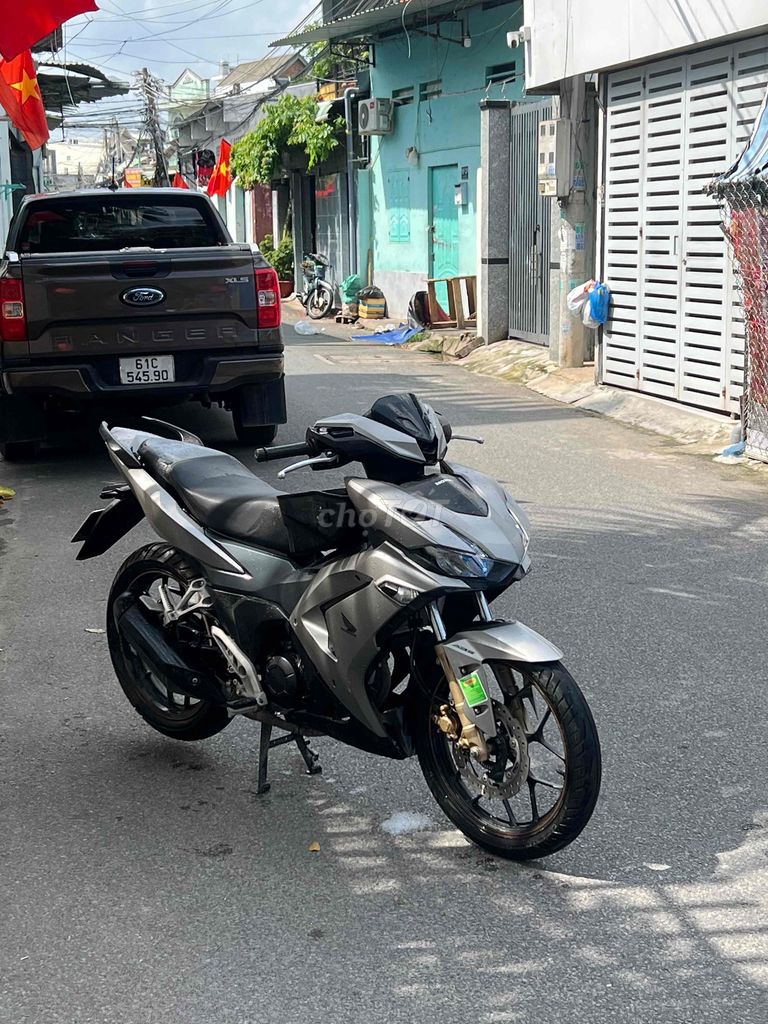 Производитель оригинальных двигателей Honda Winner X V3