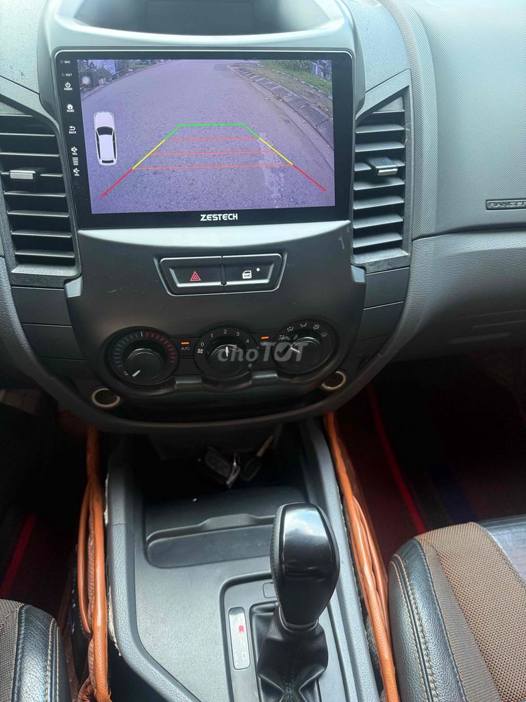 Ford Ranger 2014 XLS 2.2 4x2 AT - 133000 km. Mua bán Ô tô tại Quận 5 Tp Hồ Chí Minh được đăng bởi Blue Tyres hình 14