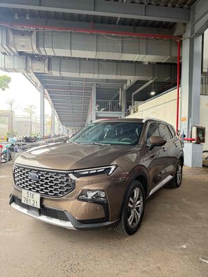 Territory Titanium X 2023 cá nhân sủ dụng
