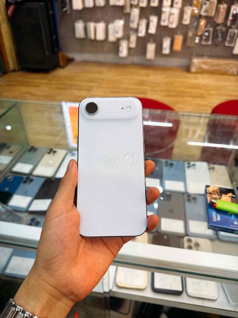 Iphone 17 Air 256gb chính hãng apple full box. Mua bán Điện thoại tại Quận Hải Châu Đà Nẵng được đăng bởi Hoàng Táo 273 Nguyễn Hoàng Đà Nẵng hình 1