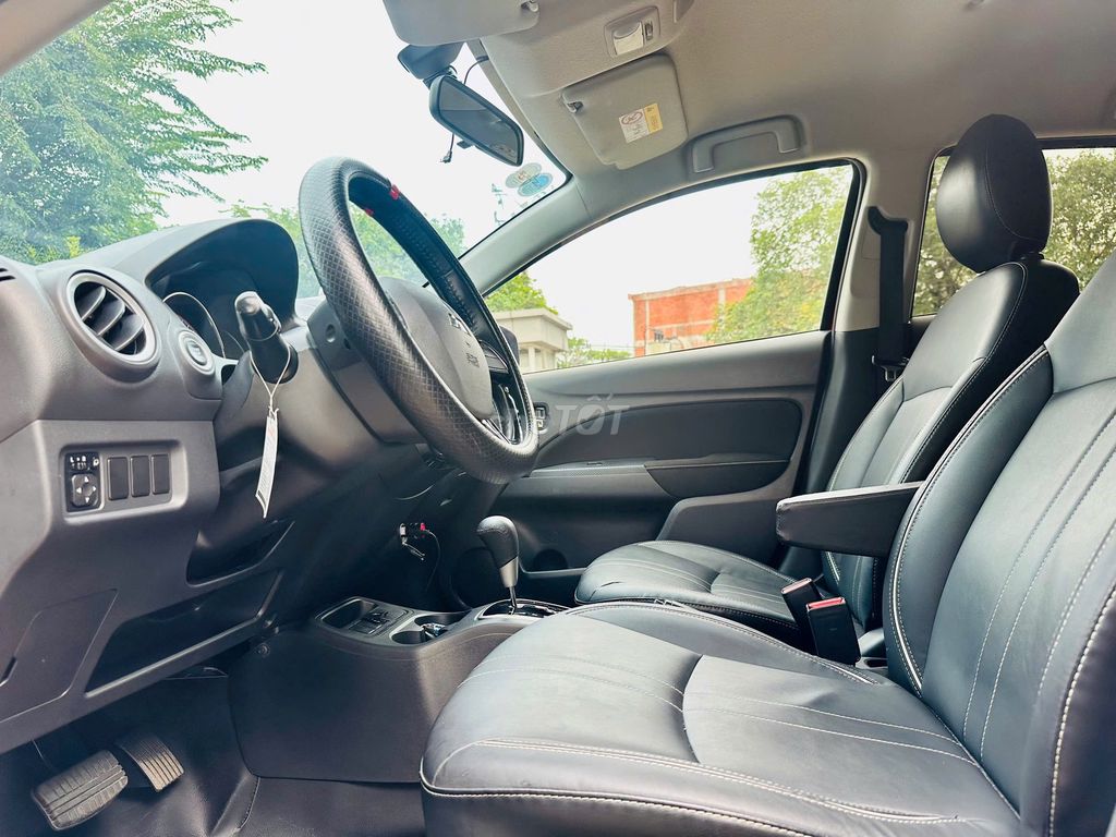 Cần bán nhanh Attrage đỏ CVT, odo 33.000km sx 2023. Mua bán Ô tô tại Quận Bình Tân Tp Hồ Chí Minh được đăng bởi HOÀNG NINH  MITSUBISHI BẾN THÀNH hình 6