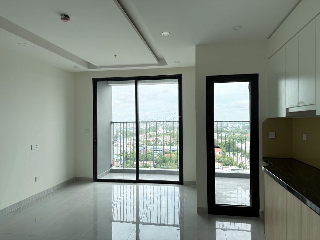 Cho thuê 2PN 2WC căn hộ A&T Sky Garden, chỉ 6 triệu sẵn rèm