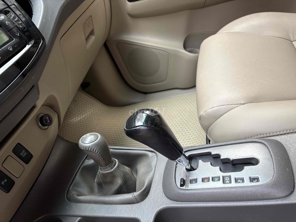 Toyota Fortuner 2013 2.7V 4x4 - 15000 km. Mua bán Ô tô tại Quận Hai Bà Trưng Hà Nội được đăng bởi Bùi hiển hình 9