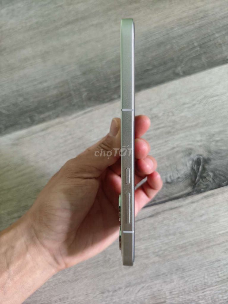 Oppo Reno 13 5G 12GB/256GB Bạc. Mua bán Điện thoại tại Thành phố Thủ Đức Tp Hồ Chí Minh được đăng bởi Besi hình 1