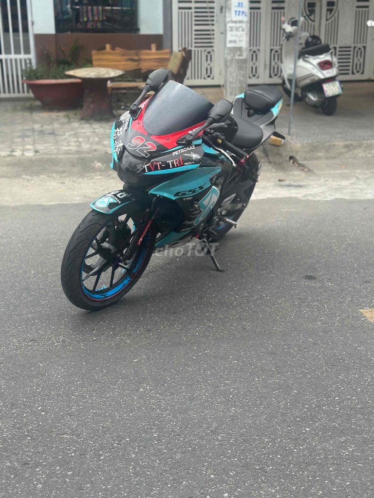 Gsx R máy rin êm chíh chủ biển 43 xe còn khá đẹp. Mua bán Xe máy tại Quận Thanh Khê Đà Nẵng được đăng bởi Ku Tý hình 5