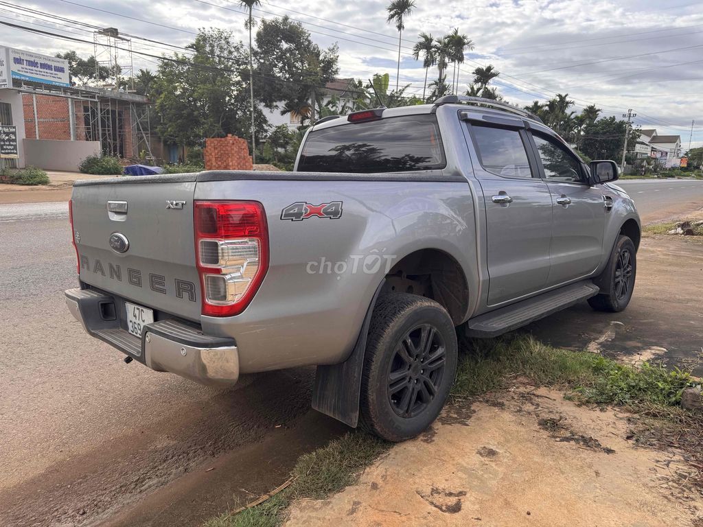 Ford Ranger 2019 XLT 2.2L 4x4 AT - 68000 km. Mua bán Ô tô tại Huyện Cư Kuin Đắk Lắk được đăng bởi Oto Quang Phát hình 5