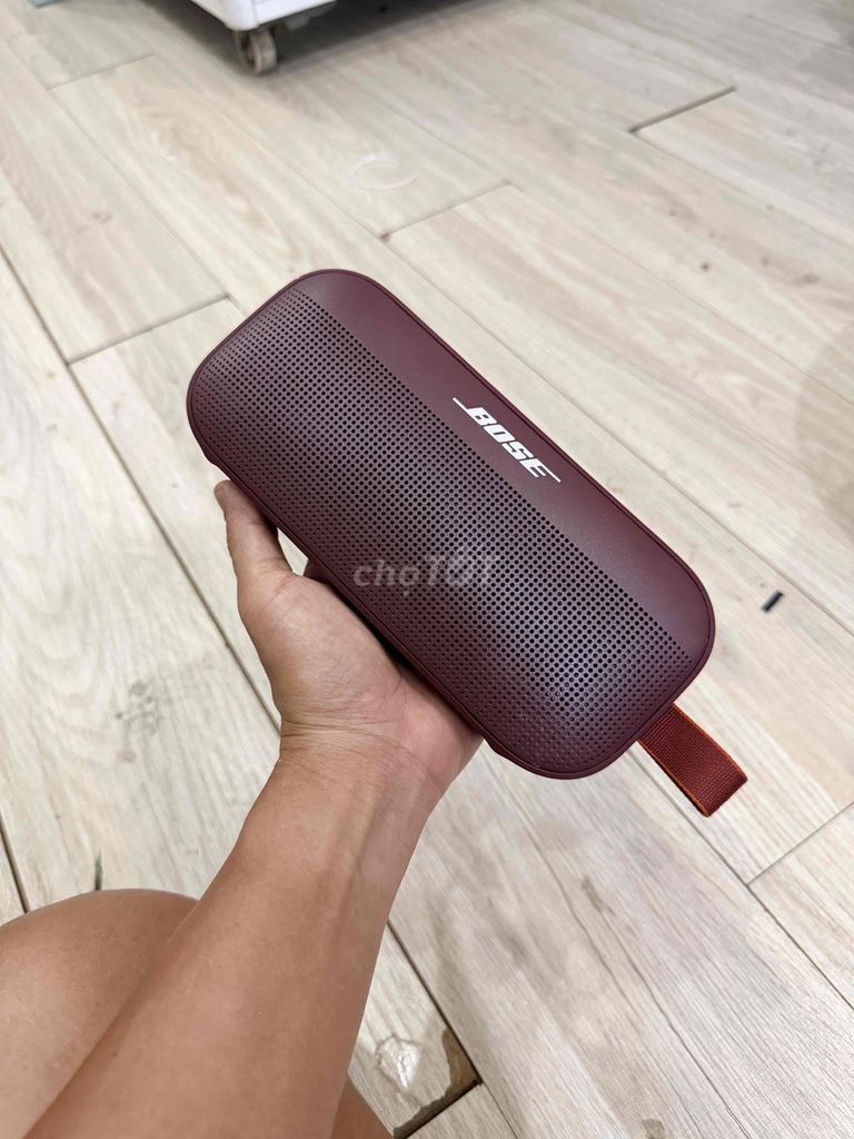 Loa Bose Flex Đỏ cherry chính hãng. lướt. Mua bán Tivi, Âm thanh tại Quận Liên Chiểu Đà Nẵng được đăng bởi Tuấn Lĩnh hình 1