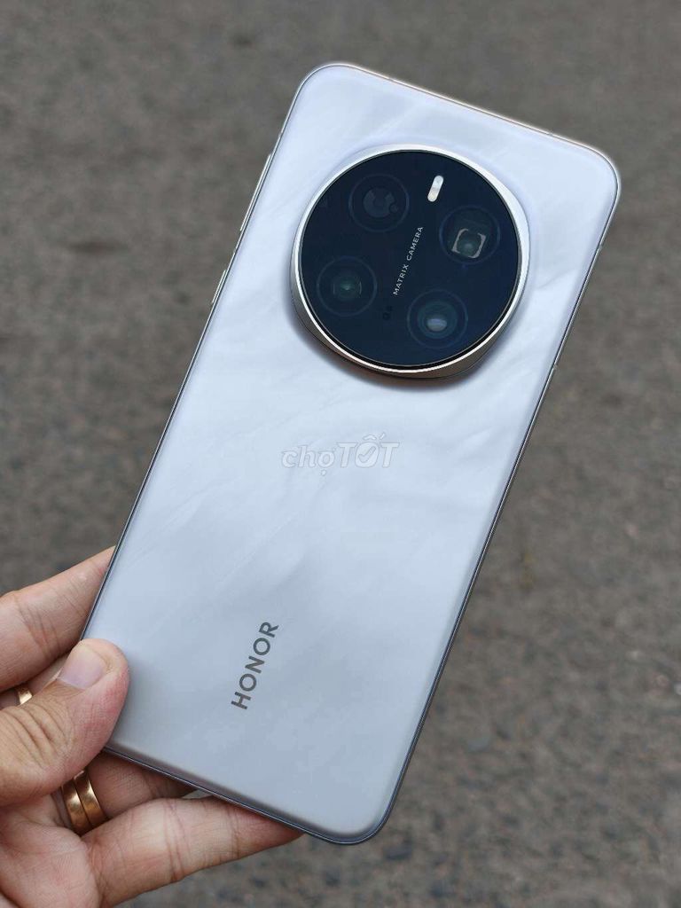 Honor Magic 7 Pro 12/256Gb Bạc 98-99%. Mua bán Điện thoại tại Quận Bình Tân Tp Hồ Chí Minh được đăng bởi Anh Rin hình 1