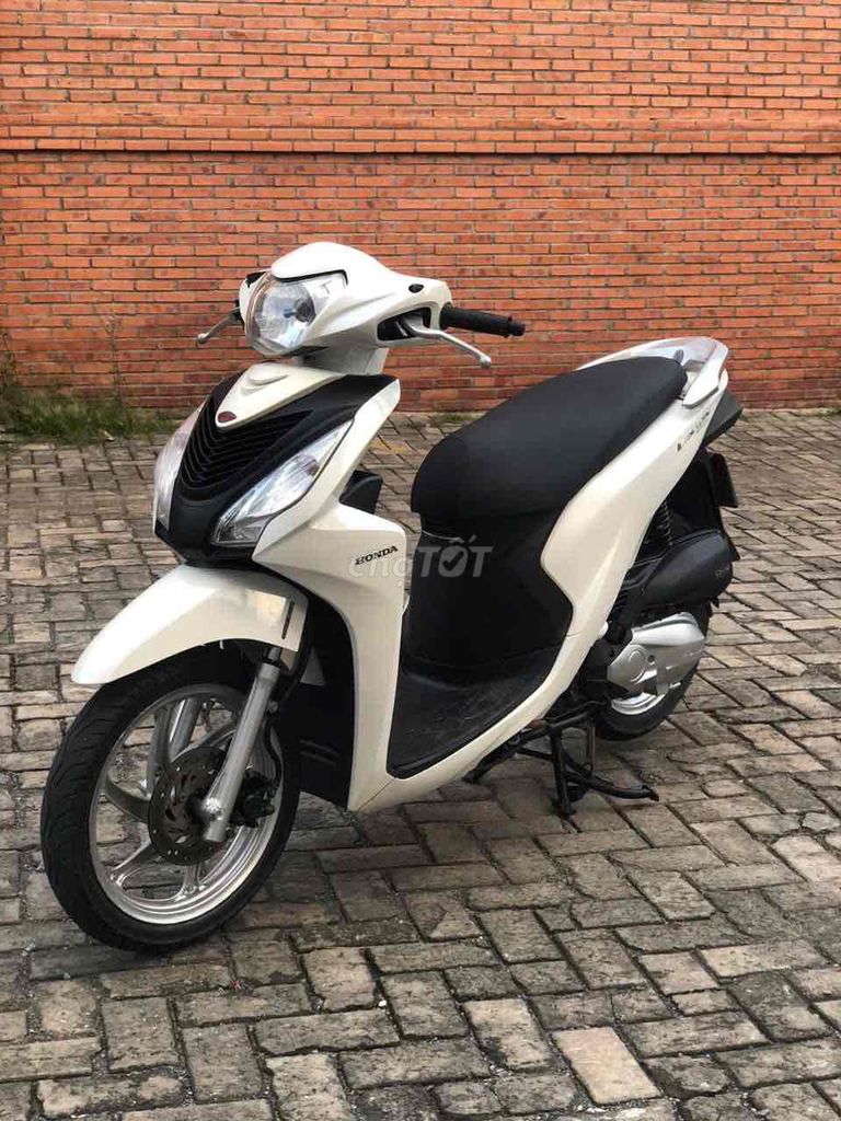 Vision 2016,bst71,xe zin êm đẹp leng keng. Mua bán Xe máy tại Quận 7 Tp Hồ Chí Minh được đăng bởi Trung Anh hình 3