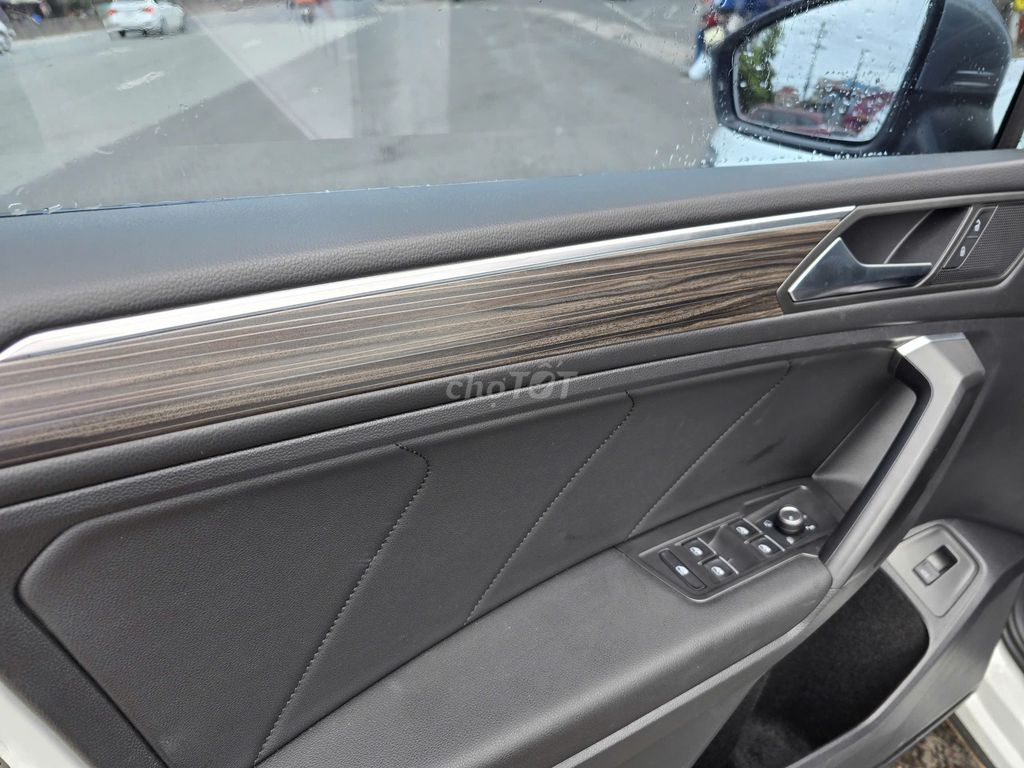 Volkswagen Tiguan 2022 Allspace Nhập Mexico. Mua bán Ô tô tại Thành phố Biên Hòa Đồng Nai được đăng bởi Thái Volkswagen Đồng Nai hình 8