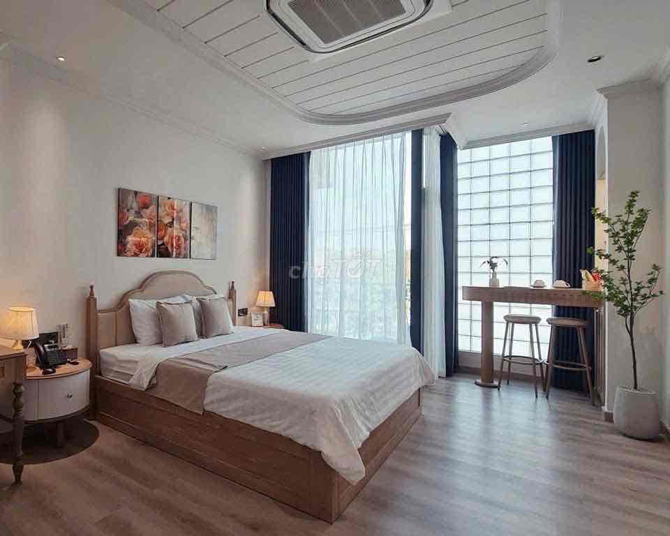 Аренда апартаментов с мебелью и балконом, 40м2