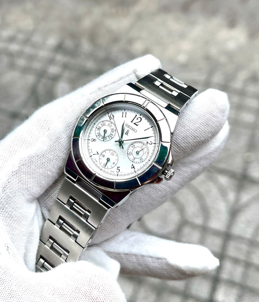 SEIKO LK NỮ SIZE 32mm chạy full 6 kim