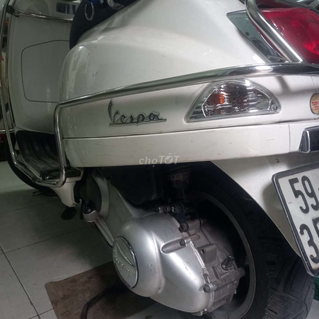 Piaggio Vespa LX 125 ie 2012 Trắng. Mua bán Xe máy tại Quận Gò Vấp Tp Hồ Chí Minh được đăng bởi NguyỄn VĂn HẬu hình 4