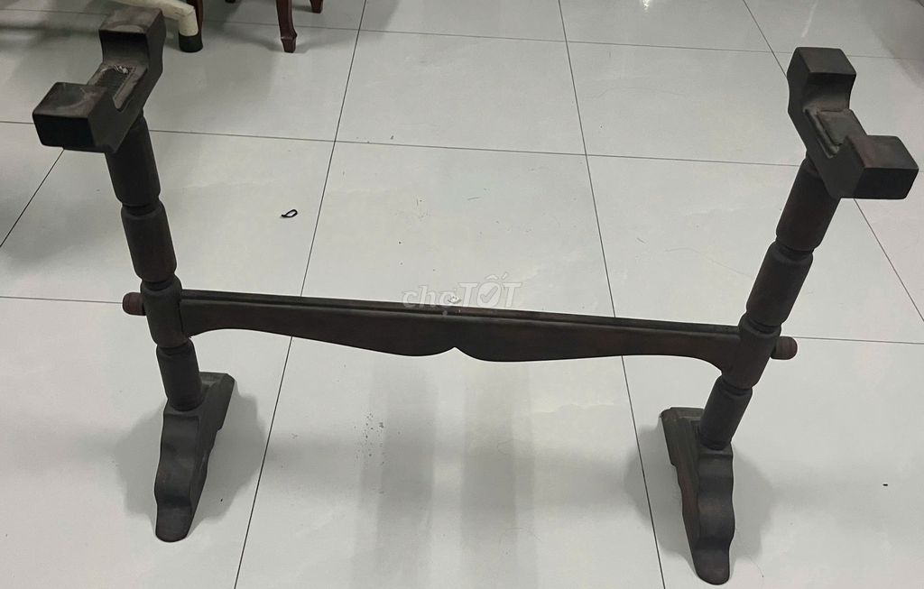 Giá đỡ nhạc cụ Gỗ Nâu. Mua bán Nhạc cụ tại Huyện Hòa Thành Tây Ninh được đăng bởi Nguyễn Thảo Châu hình 1