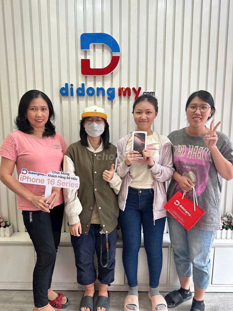 iPhone 16 Pro Max ✓LikeNew 99,9% ✓Góp 0% ✓Thu cũ. Mua bán Điện thoại tại Quận 10 Tp Hồ Chí Minh được đăng bởi Di Động Mỹ hình 1
