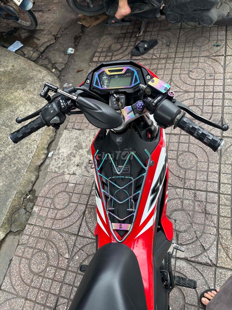 Cần bán Sonic zin keng. Mua bán Xe máy tại Thành phố Thủ Đức Tp Hồ Chí Minh được đăng bởi Le Khai hình 6